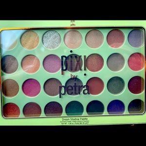Pixi By Petra Dream Shadow Eyeshadow Palette